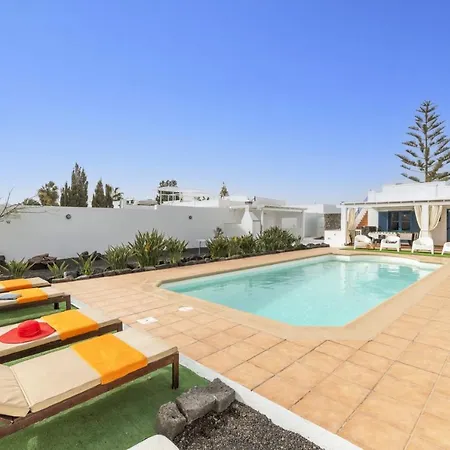 Villa Lomo Blanco By